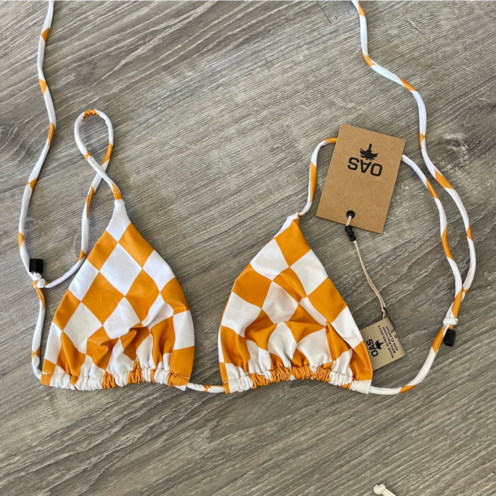 BNWT Bikini top